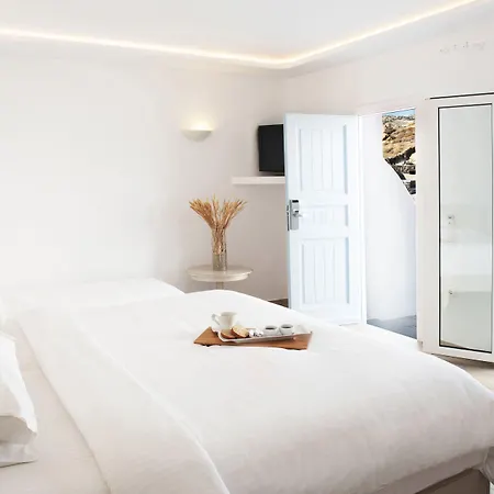 Paradise View Szálloda 3*